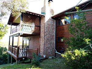 3 Bed House in Dana Bay