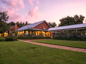 11 ha Farm in Bronberg