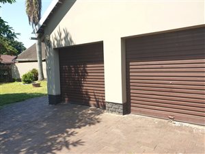 4 Bed House in Arboretum
