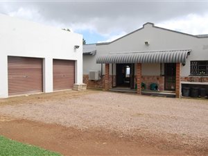 4 Bed House in Bothas Hill