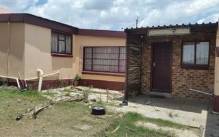 3 Bedroom House in Leandra
