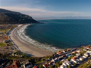 767 m² Land available in Fish Hoek