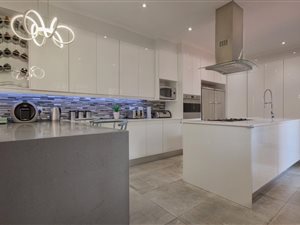 4 Bed House in Vanderbijlpark SW2