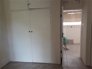 1.5 Bedroom Flat in Illiondale