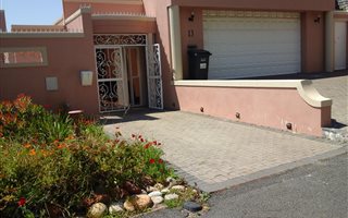 3 Bedroom House in Fish Hoek