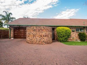 3 Bed Townhouse in Hutten Heights