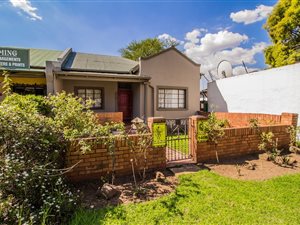 2 Bed House in Westdene