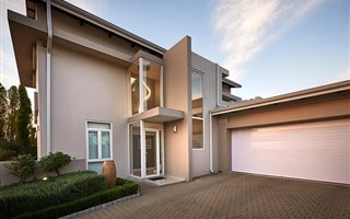 4 Bedroom House in Waterfall Estate