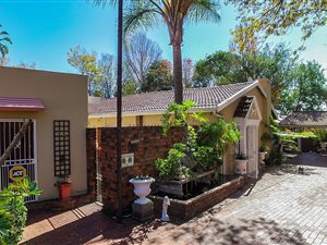 7 Bedroom House in Birch Acres