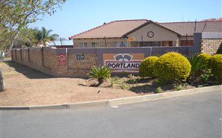 3 Bedroom Apartment in Kyalami Hills