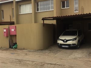 3 Bed Flat in Mmabatho unit 3