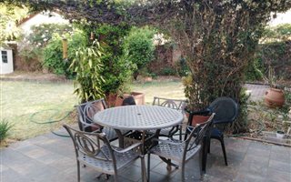 4 Bedroom House in Olivedale