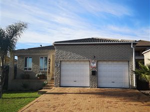 2 Bed Townhouse in Kuilsriver