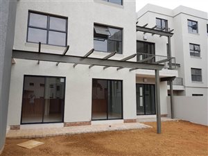 3 Bed Townhouse in Kyalami