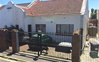 2 Bedroom House in Observatory