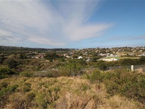 1070 m² Land available in West Bank