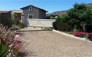 495 m² Land available in Whale Rock