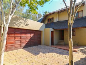 3 Bed House in Sunninghill