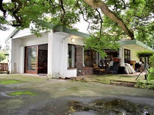 4 Bedroom House in Hatton Estate