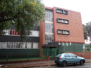 21 Bed Cluster in Johannesburg Central