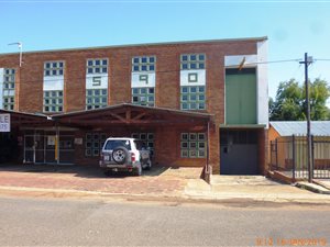 1324 m² Commercial space in Silverton