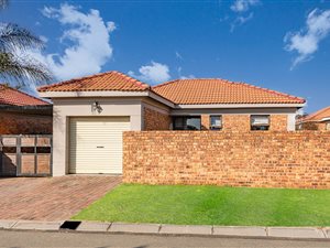 3 Bed Cluster in Southdowns