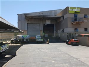 1230 m² Industrial space in Longmeadow