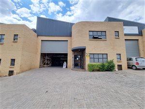 789 m² Industrial space in Ormonde