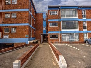 2 Bed Apartment in Kempton Park Central