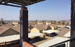 2 Bedroom Apartment in Azaleapark