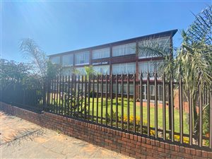 2 Bed Townhouse in Germiston South