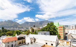 Studio apartment in Cape Town City Centre