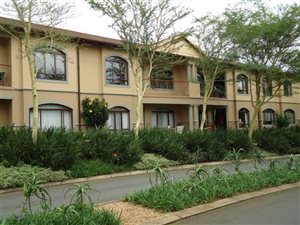 2 Bed Apartment in Le Domaine
