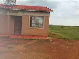 2 Bed House in Lehae