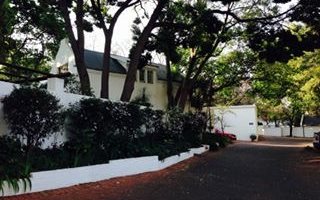 4 Bedroom Townhouse in Paulshof