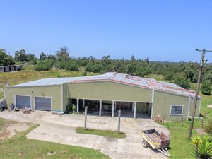6 Bed House in Greenbushes