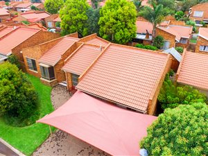 4 Bed Townhouse in Ravenswood