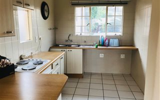 2 Bedroom Apartment in Newlands