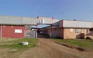 5000 m² Industrial space in Uitenhage Central