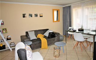 2 Bedroom Townhouse in Lakefield