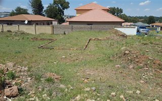 314 m² Land available in Munsieville South