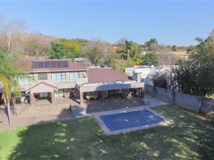 5 Bedroom House in Bedfordview