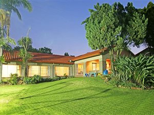4 Bed House in Sunningdale