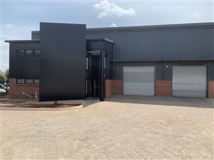 508 m² Industrial space in Monavoni