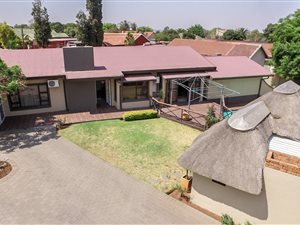 4 Bed House in Hazel Park