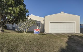 3 Bedroom House in Rowallan Park and surrounds