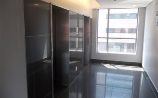 1000 m² Office Space in Melrose Arch