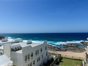 3 Bedroom Apartment in Compensation Beach