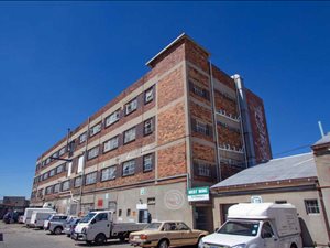 7887 m² Commercial space in Denver
