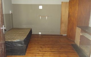 9 Bedroom House in Brixton